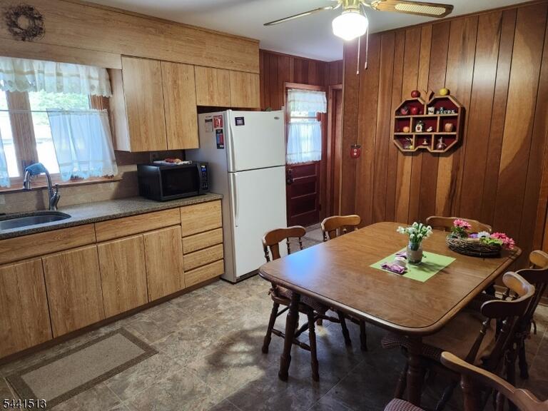 Property listing MLS 4040317 photo 13