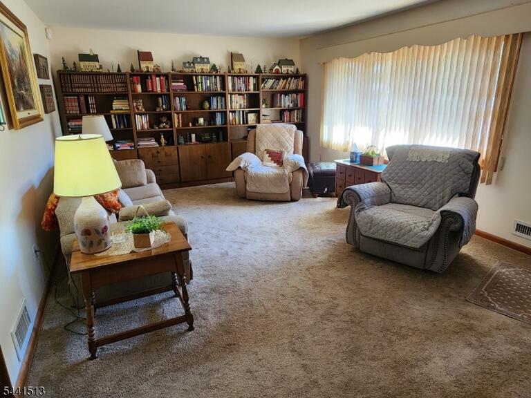 Property listing MLS 4040317 photo 7