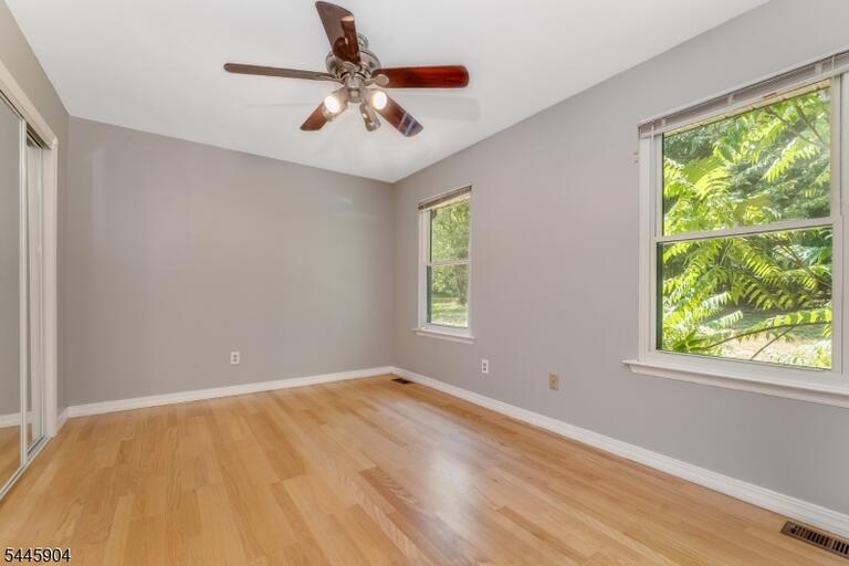 Property listing MLS 4041993 photo 21
