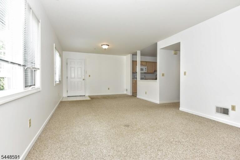 Property listing MLS 4042440 photo 13