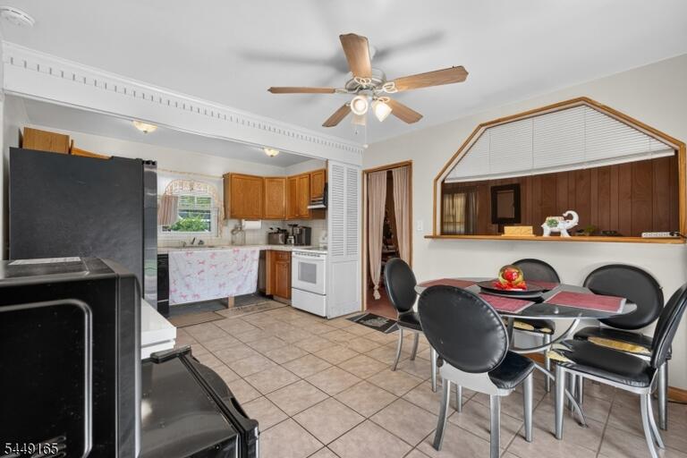 Property listing MLS 4042906 photo 10