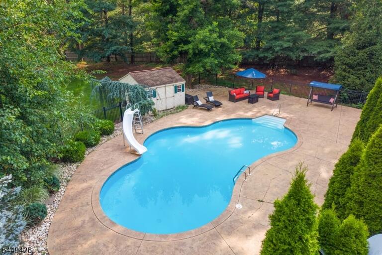 Property listing MLS 4043144 photo 36