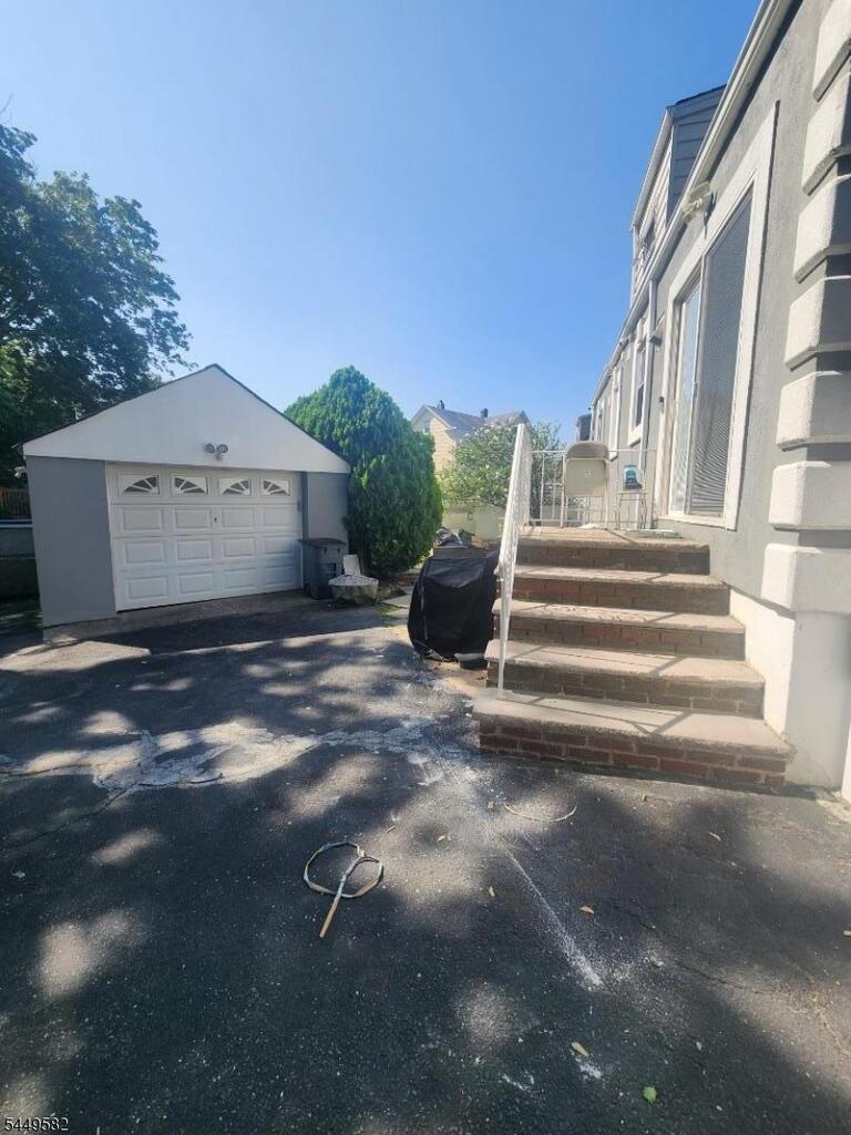 Property listing MLS 4043210 photo 16