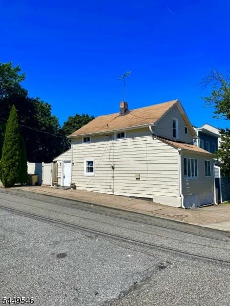 Property listing MLS 4043239 photo 2