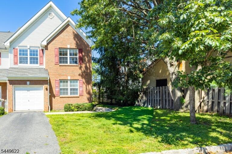 Property listing MLS 4043507 photo 1