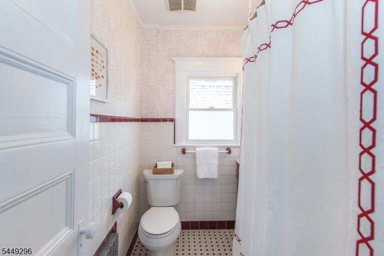 Property listing MLS 4043565 photo 23