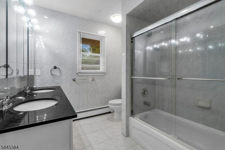 Property listing MLS 4043650 photo 20