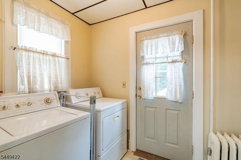 Property listing MLS 4043810 photo 18