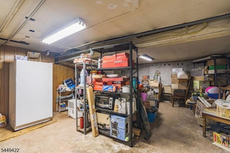 Property listing MLS 4043810 photo 34