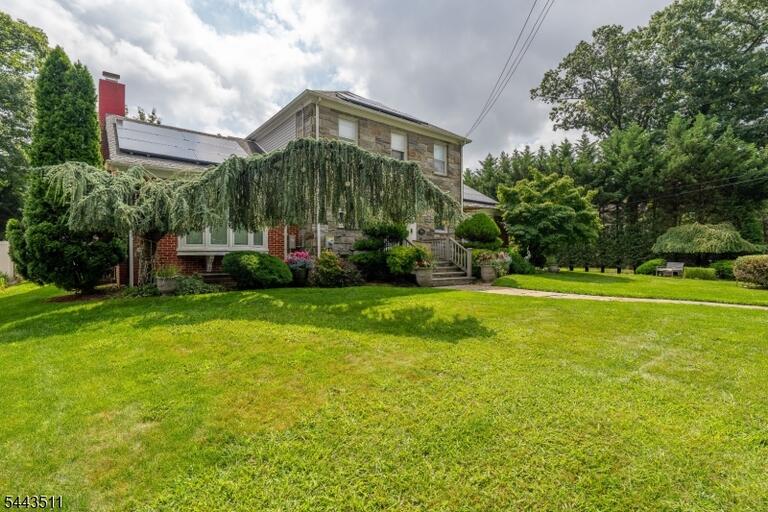 Property listing MLS 4044179 photo 2