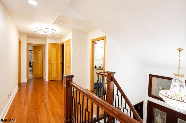 Property listing MLS 4044683 photo 12