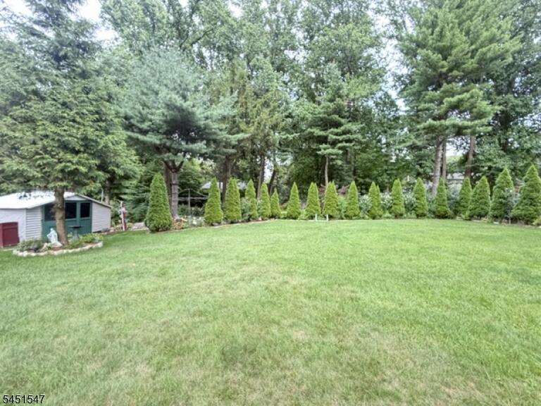 Property listing MLS 4044855 photo 37