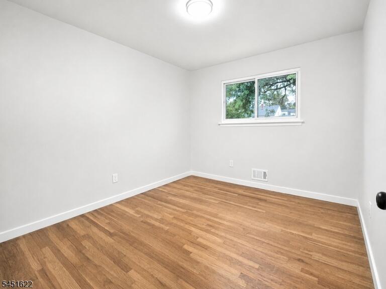 Property listing MLS 4045194 photo 25
