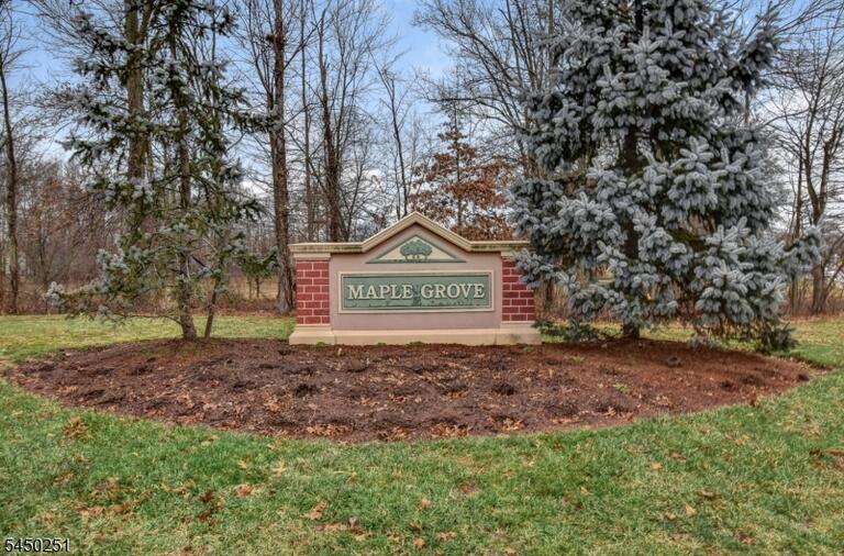 Property listing MLS 4045335 photo 35