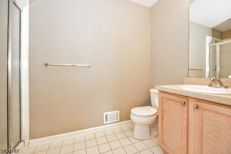 Property listing MLS 4045494 photo 16