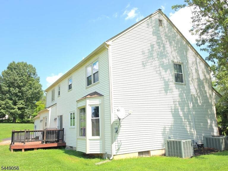 Property listing MLS 4045504 photo 31