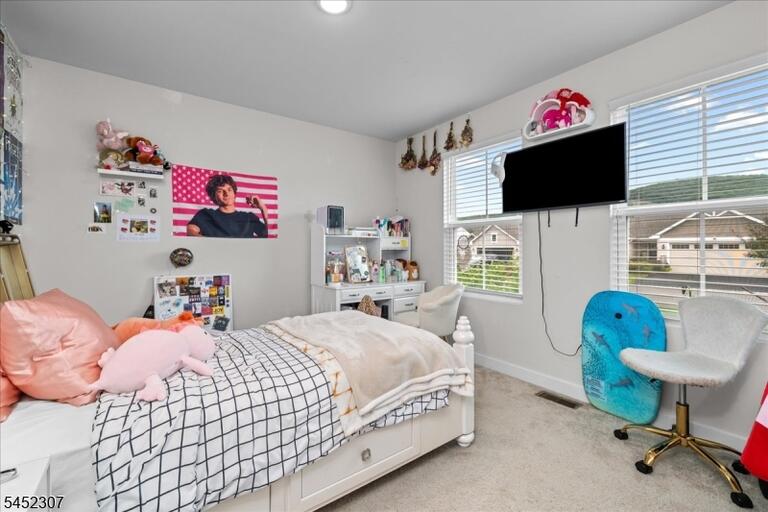 Property listing MLS 4045555 photo 14