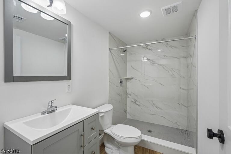 Property listing MLS 4045573 photo 32