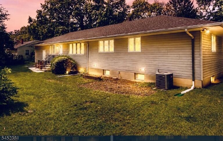 Property listing MLS 4045833 photo 29