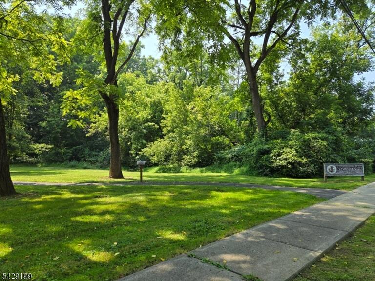 Property listing MLS 4046053 photo 17
