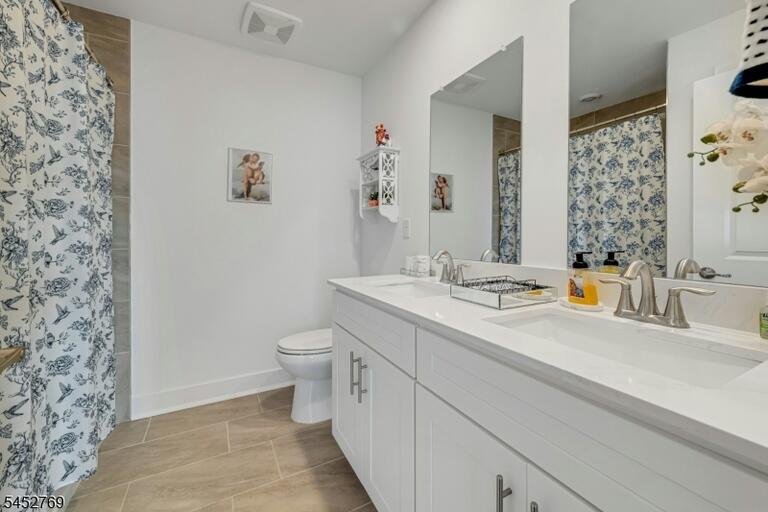 Property listing MLS 4046102 photo 20