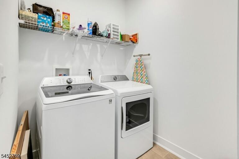 Property listing MLS 4046102 photo 22