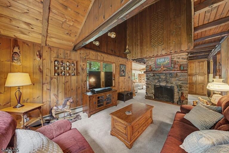 Property listing MLS 4046115 photo 14