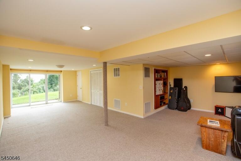 Property listing MLS 4046192 photo 45