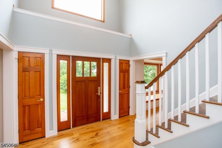 Property listing MLS 4046192 photo 8