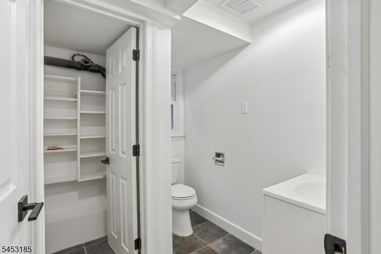 Property listing MLS 4046268 photo 21