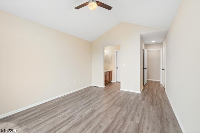 Property listing MLS 4046279 photo 16