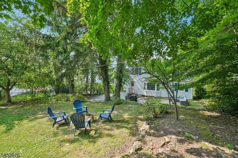 Property listing MLS 4046328 photo 37