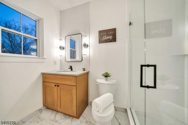 Property listing MLS 4046342 photo 7