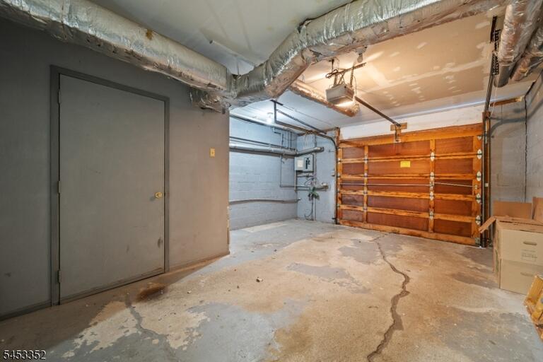 Property listing MLS 4046420 photo 23