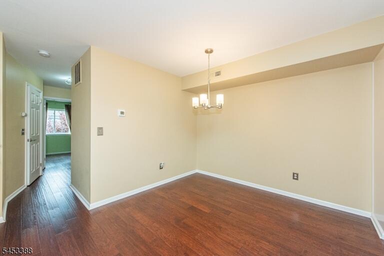 Property listing MLS 4046514 photo 9