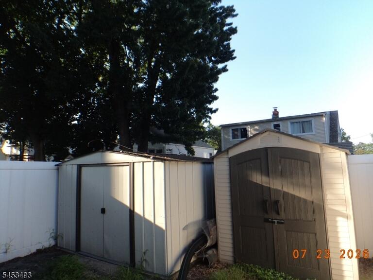 Property listing MLS 4046542 photo 24