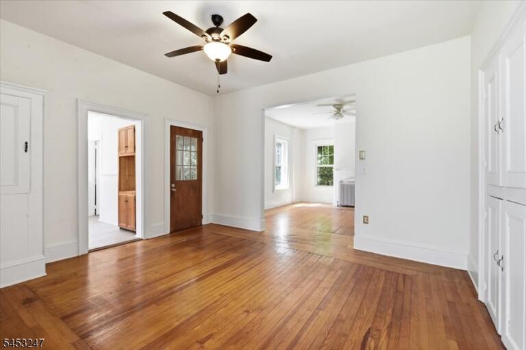 Property listing MLS 4046600 photo 17
