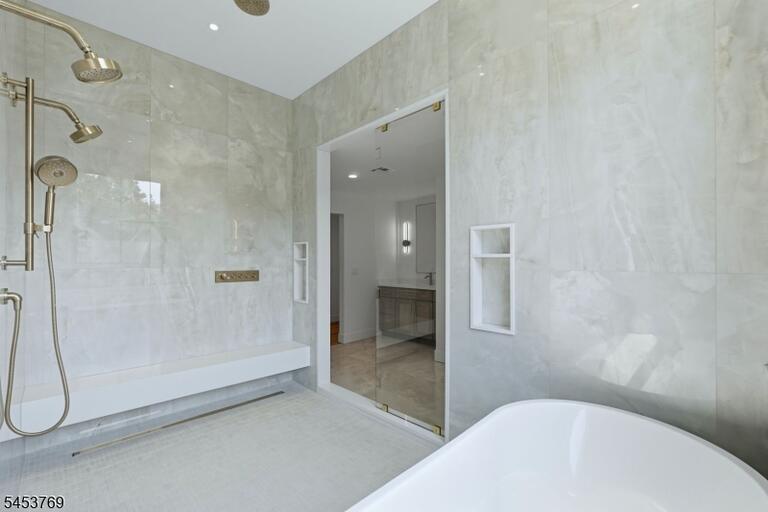 Property listing MLS 4046803 photo 33