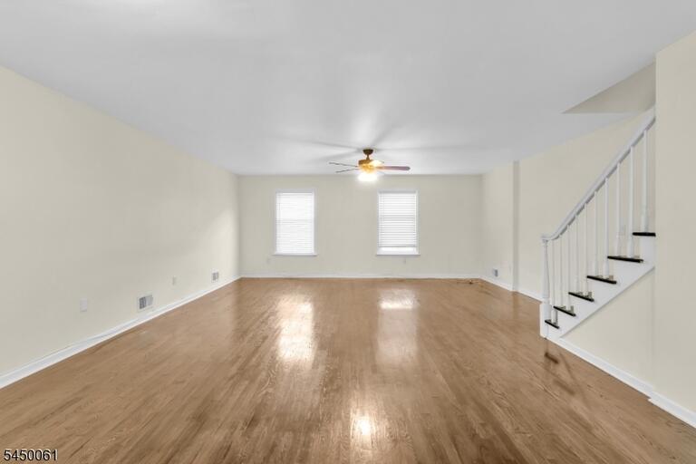 Property listing MLS 4046885 photo 11