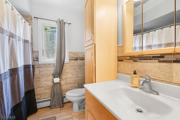 Property listing MLS 4046926 photo 11