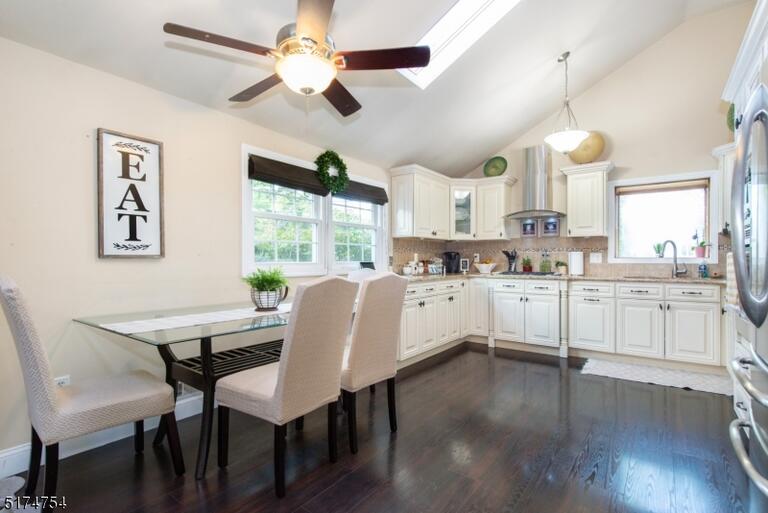 Property listing MLS 4047014 photo 15