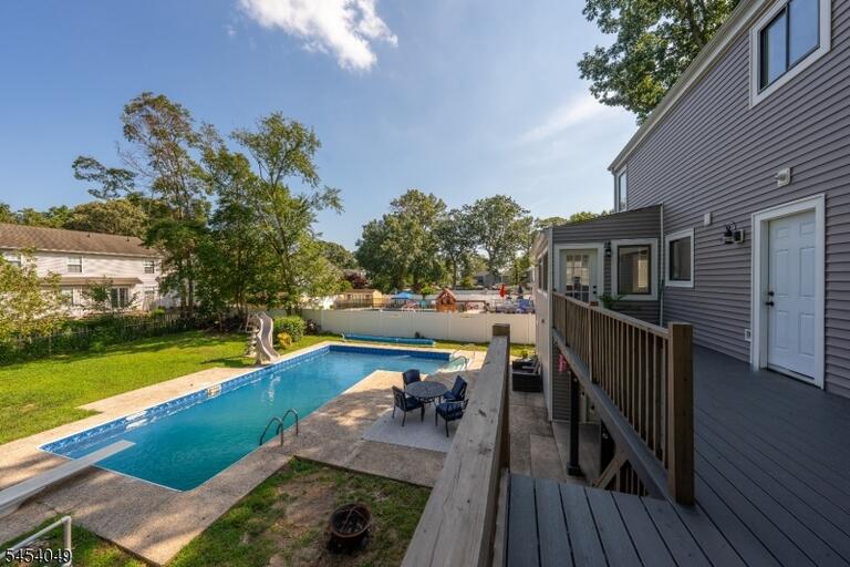 Property listing MLS 4047047 photo 36
