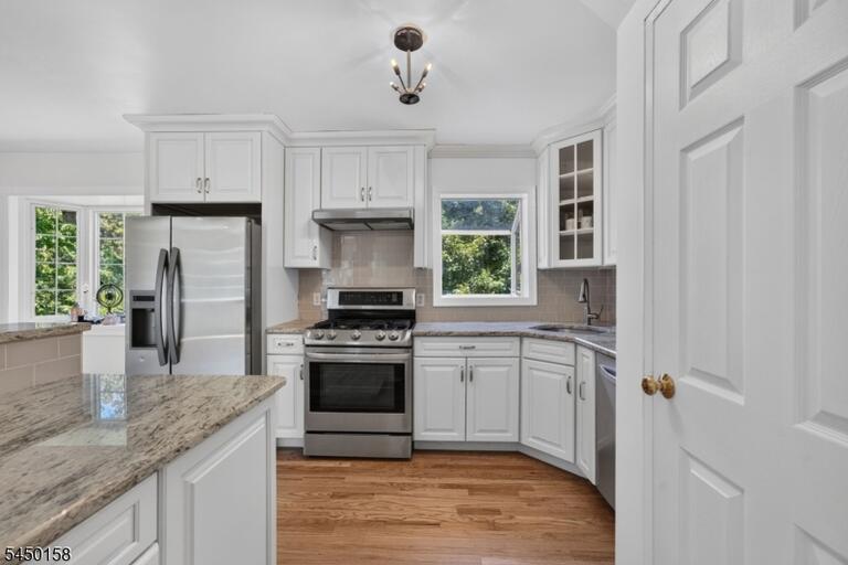 Property listing MLS 4047112 photo 7