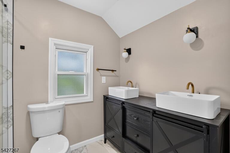 Property listing MLS 4047129 photo 16