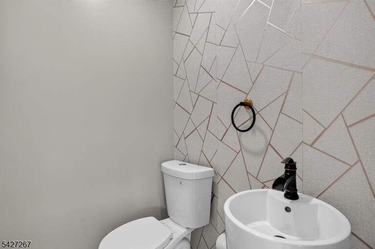 Property listing MLS 4047129 photo 7