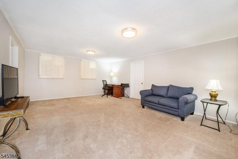 Property listing MLS 4047146 photo 14