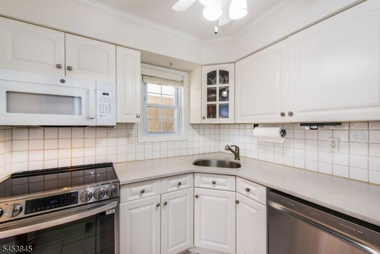 Property listing MLS 4047146 photo 8