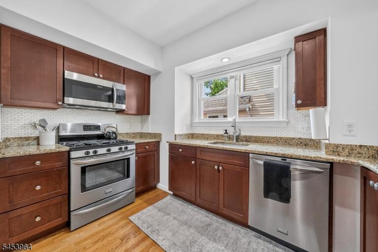 Property listing MLS 4047162 photo 12