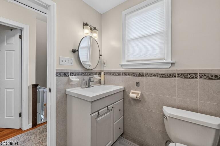Property listing MLS 4047162 photo 26
