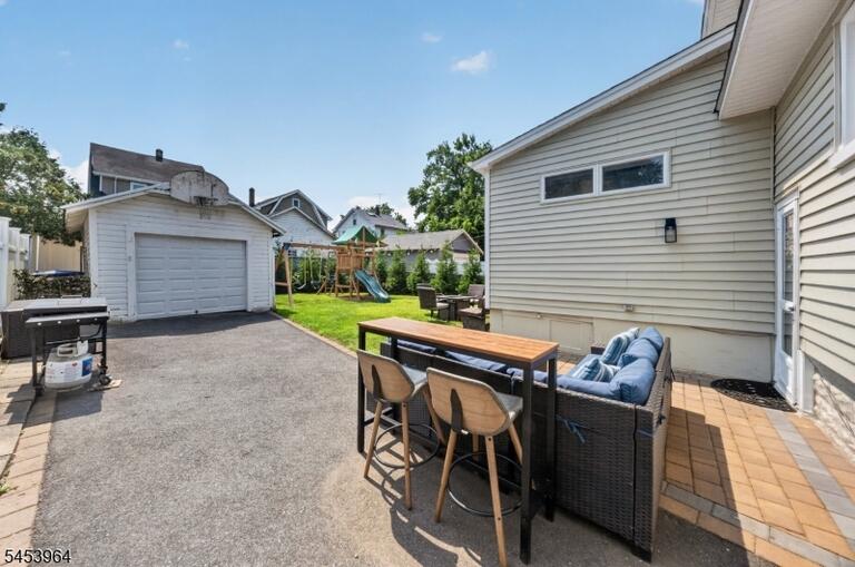 Property listing MLS 4047162 photo 35
